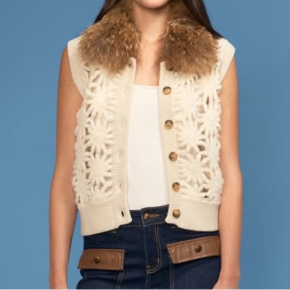 oo lala Knit Krochet Vest with Fur Collar